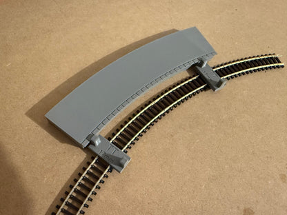 2nd Radius Outer Curved Platform with Spacers - TT:120