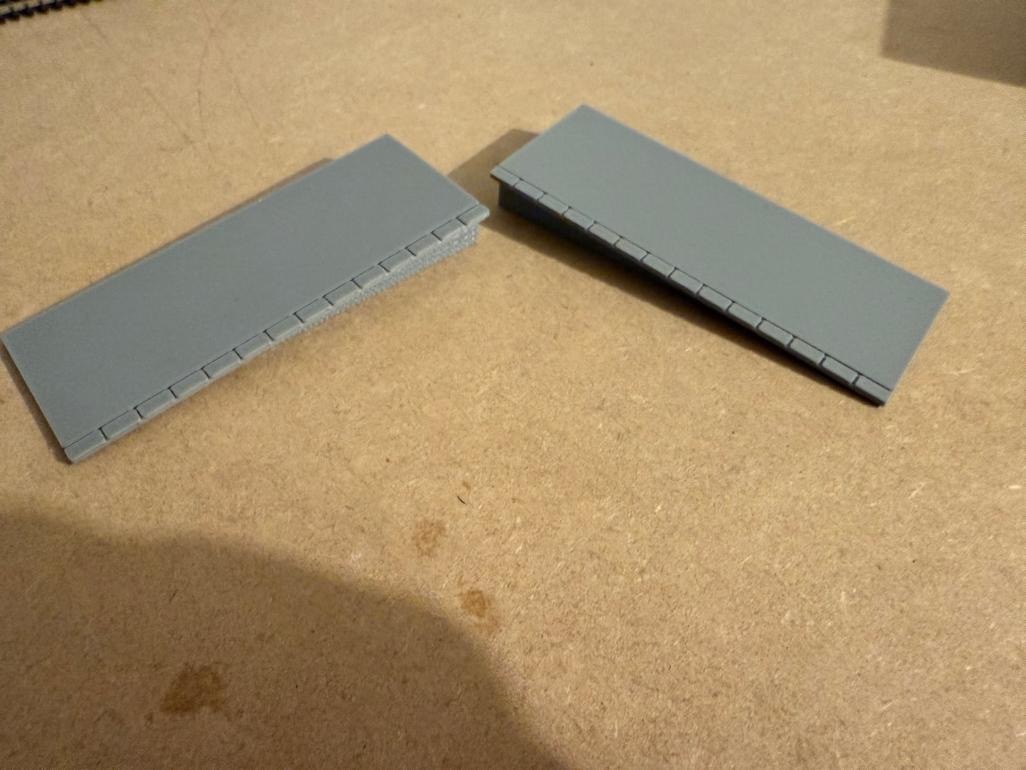 Straight Single Sided Sloped Platform 45mm Wide - TT:120