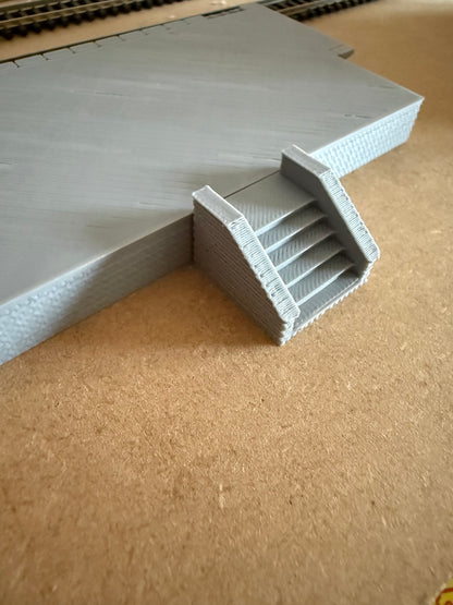 Single Staircase with Brick Detailing - TT:120